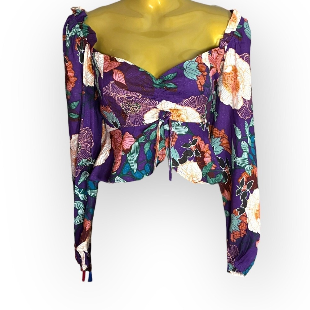 NWT Band of the Free Purple Floral Sweetheart Smocked Crop Top Tie Blouse S